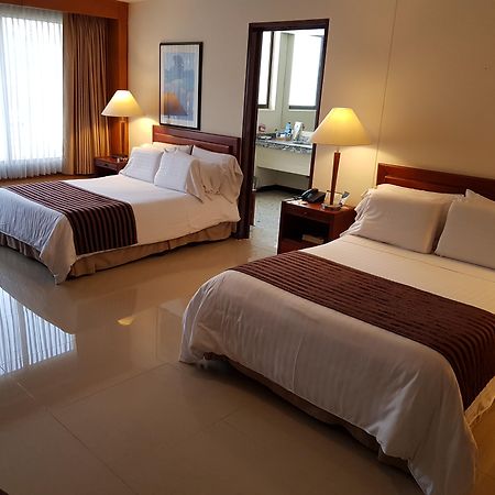Torre De Cali Plaza Hotel Екстериор снимка